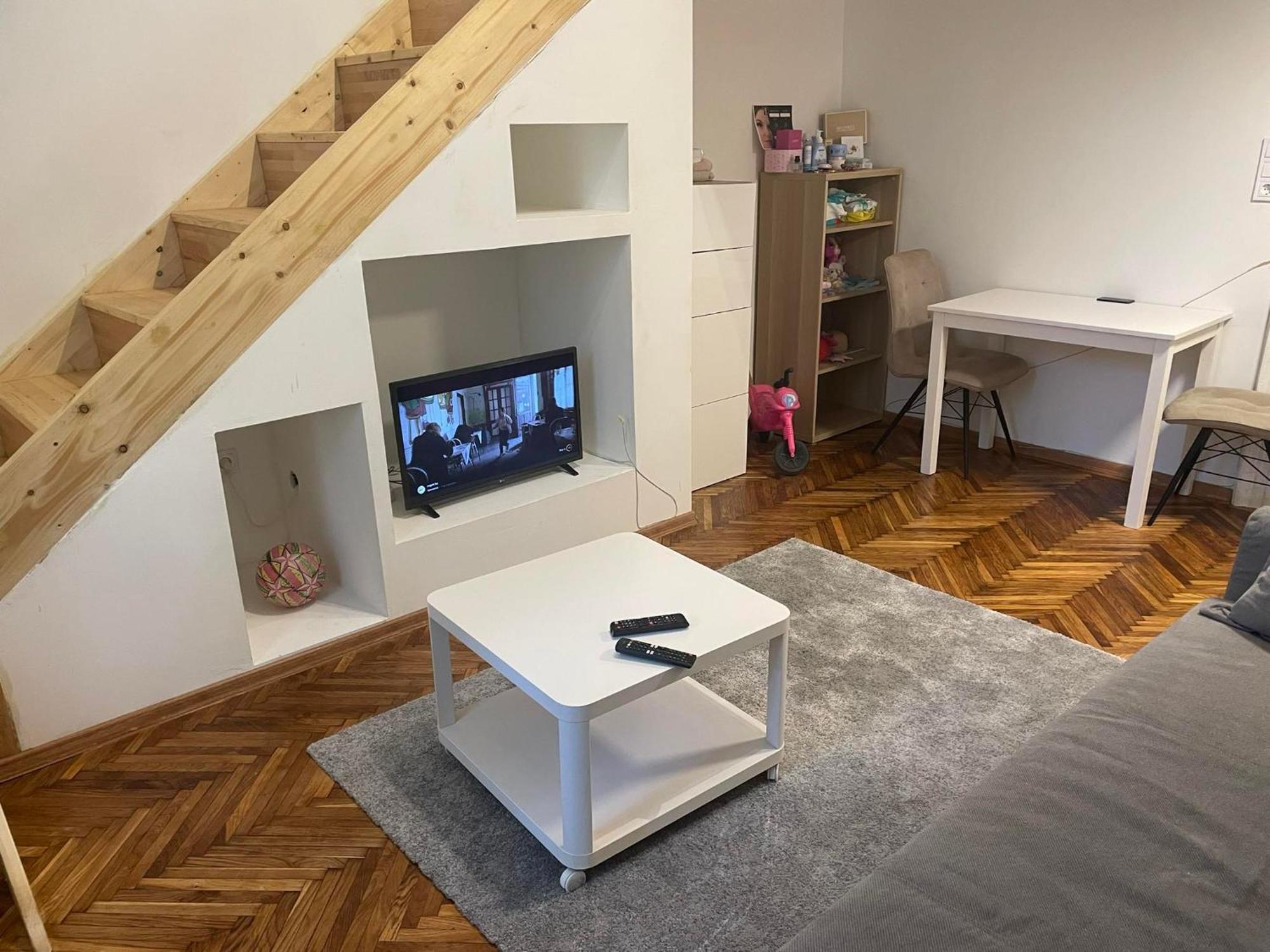 Gogolove Cozy Apartment Budapeste Exterior foto