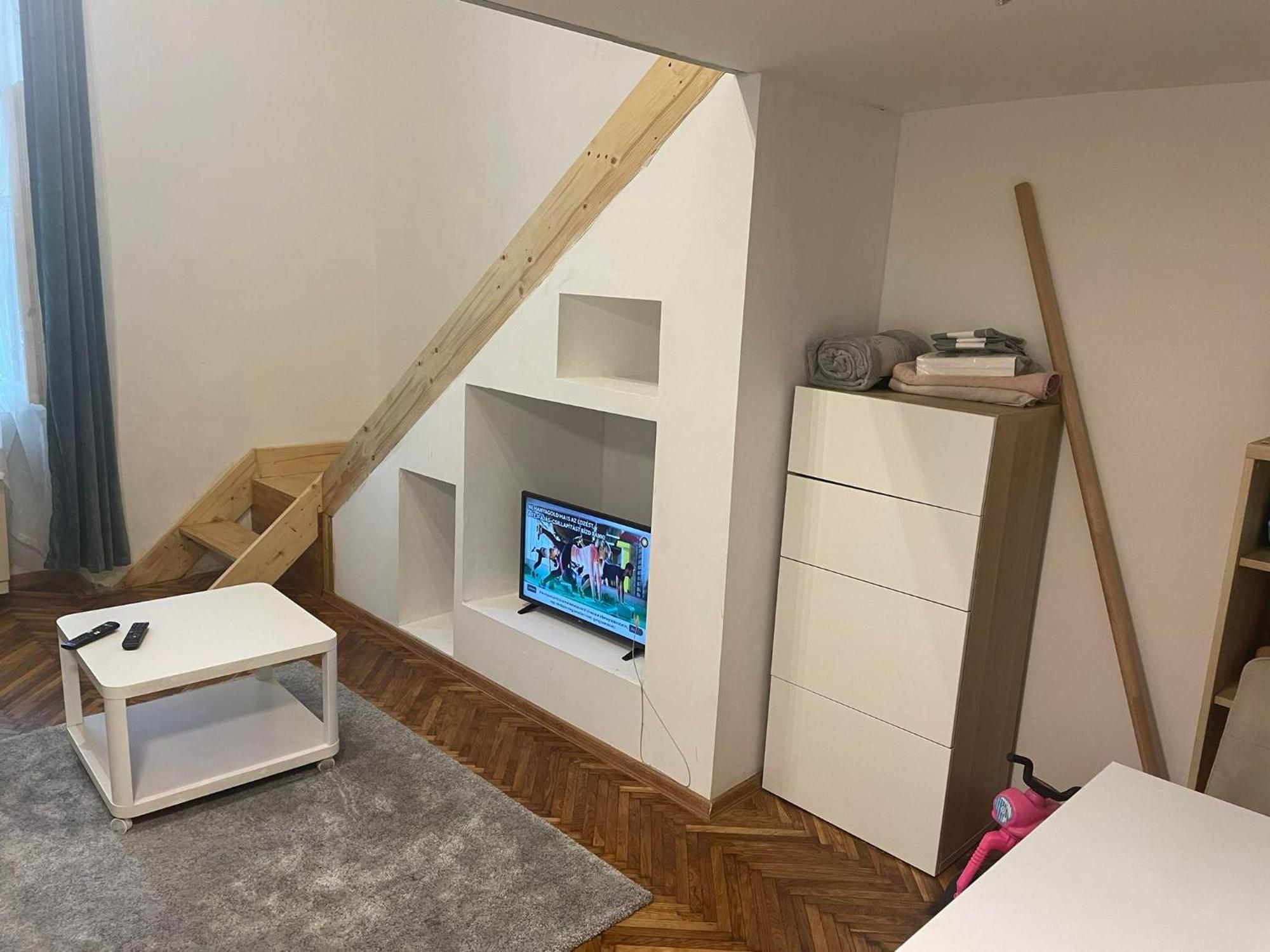 Gogolove Cozy Apartment Budapeste Exterior foto